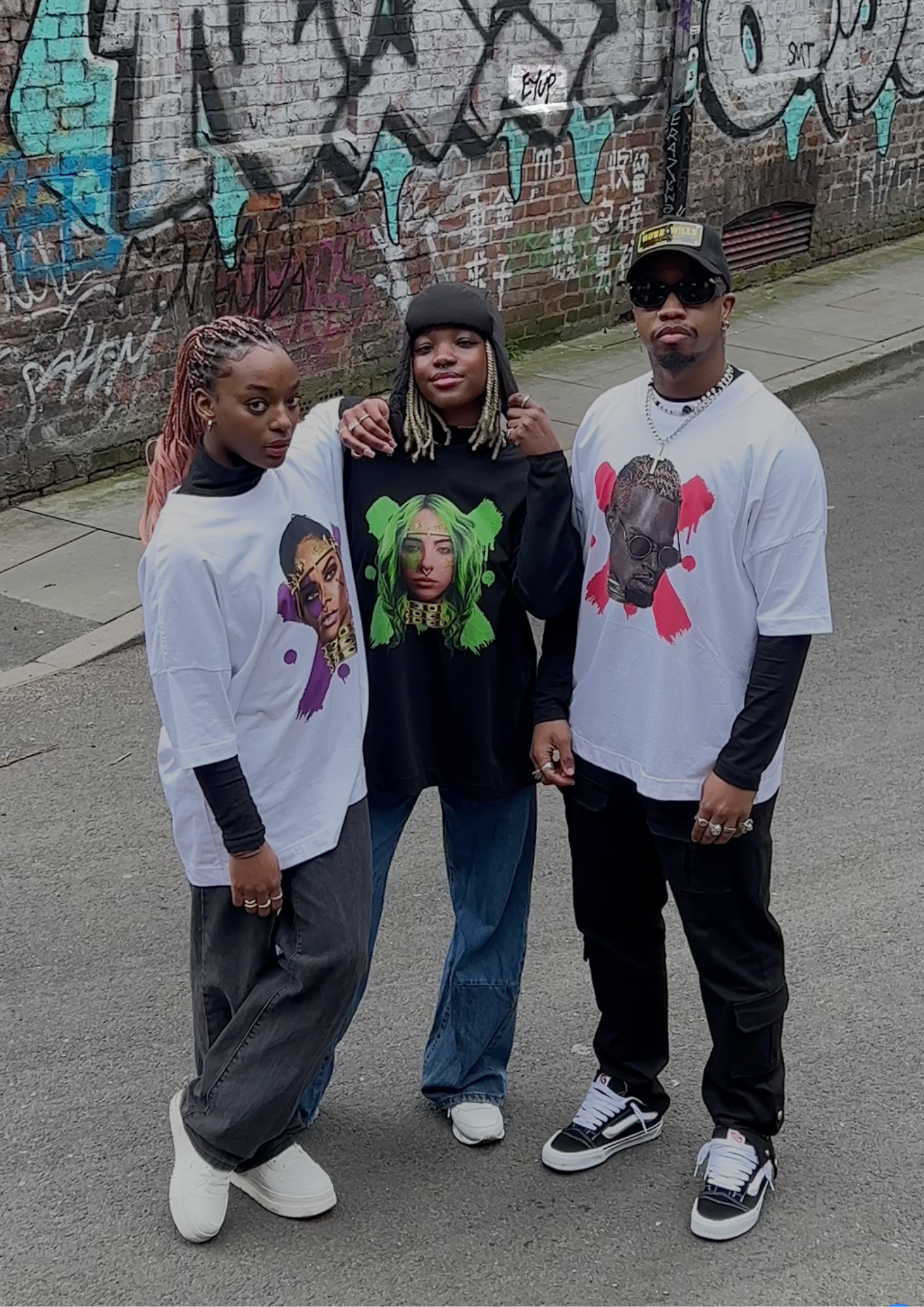 Hundredtags classic grapic tee